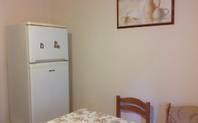 Honved Apartmanhaz